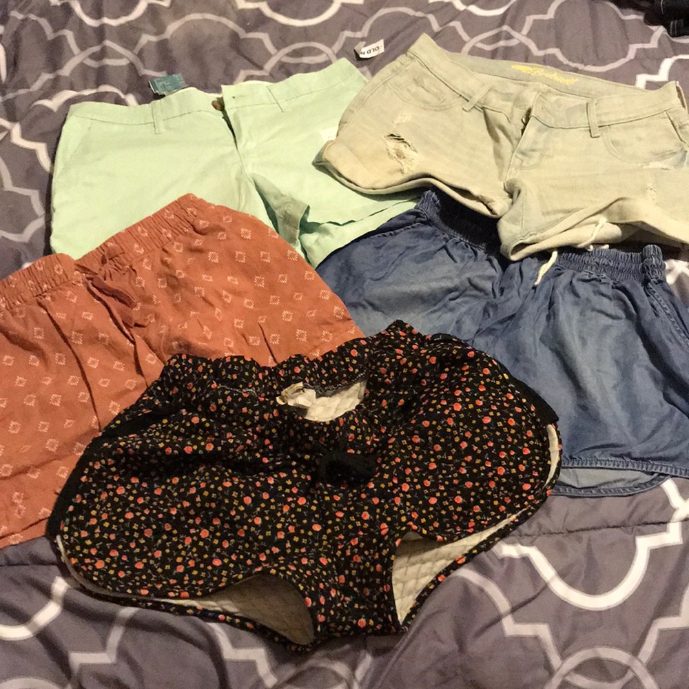 Shorts bundle - Picture 1 of 6